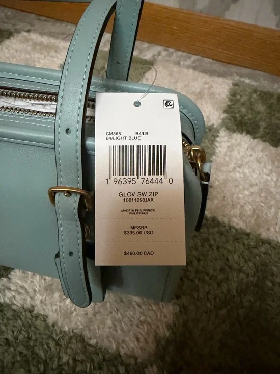 Coach Leather GLOV SW ZIP shoulder Bag - Picture 7 of 14